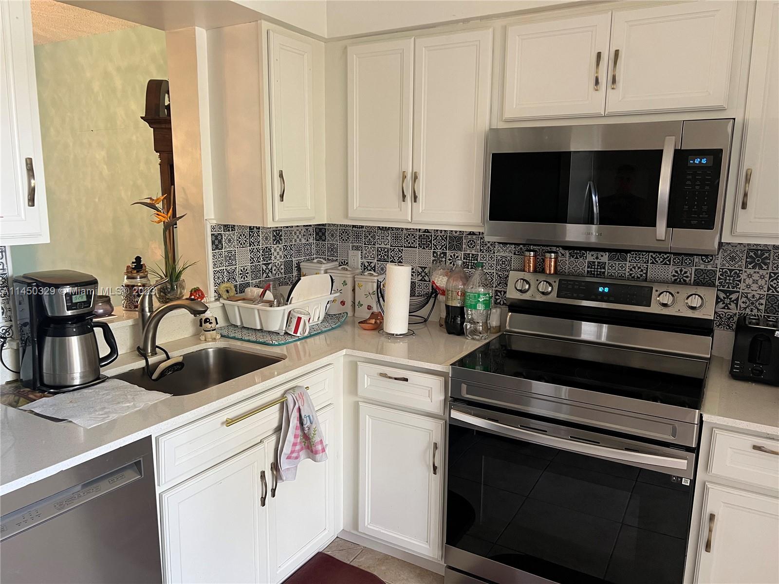 PALM LAKES CONDO - Residential