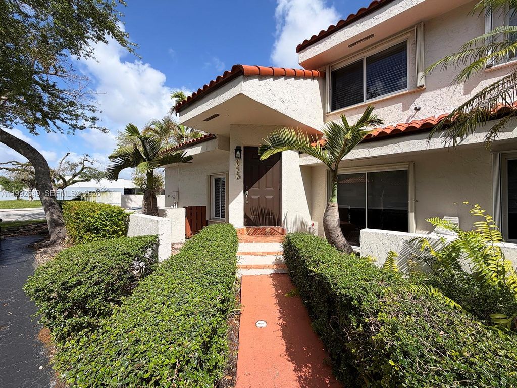 Photo of 7522 SW 109th Pl #7522, Miami, FL 33173 (MLS # A11992649)