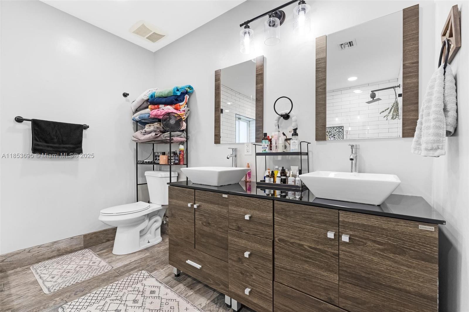 NORTH ACRES - Residential