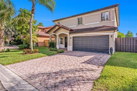 13505 SW 122nd Ave Miami FL 33186