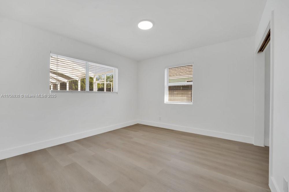 BOWERS PARK - Residential