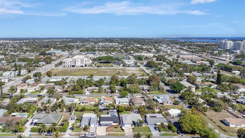BOWERS PARK - Residential