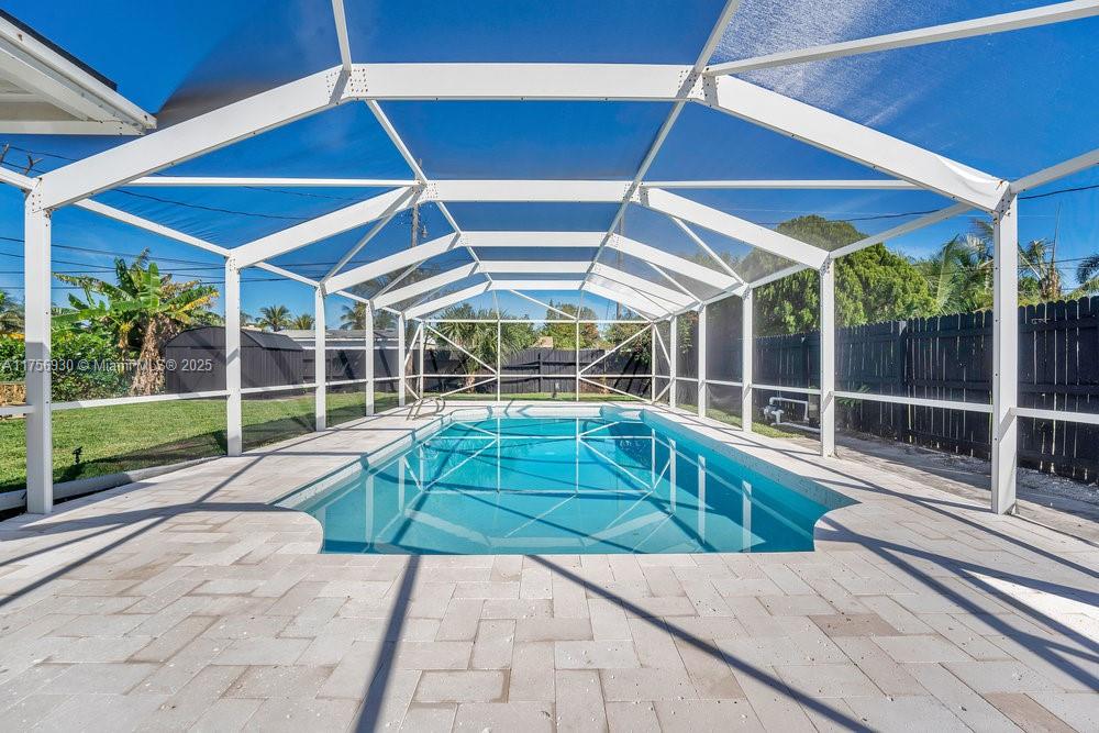 BOWERS PARK - Residential