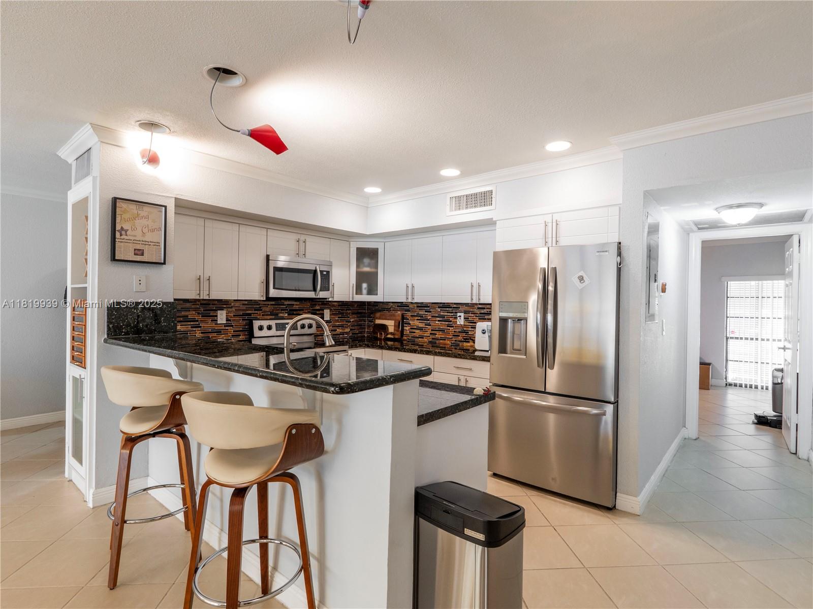 MIAMI LAKES WINDMILL GATE - Residential