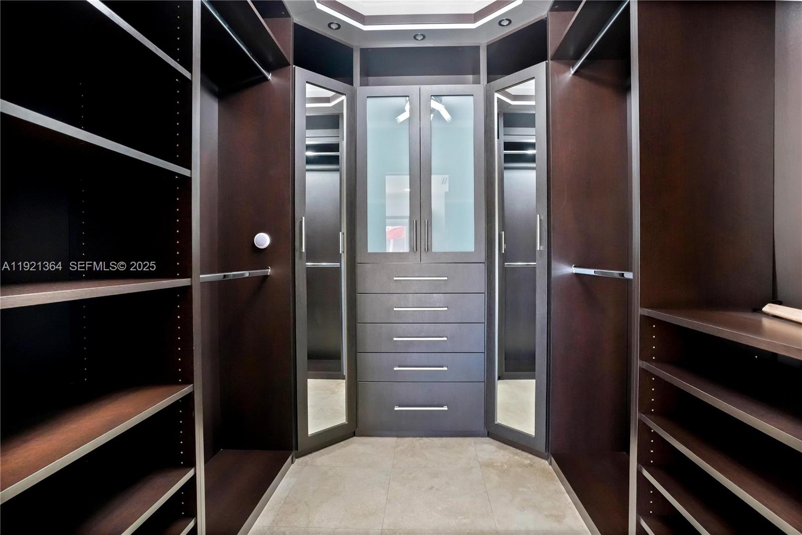 SAN SOUCI ESTATES - Residential