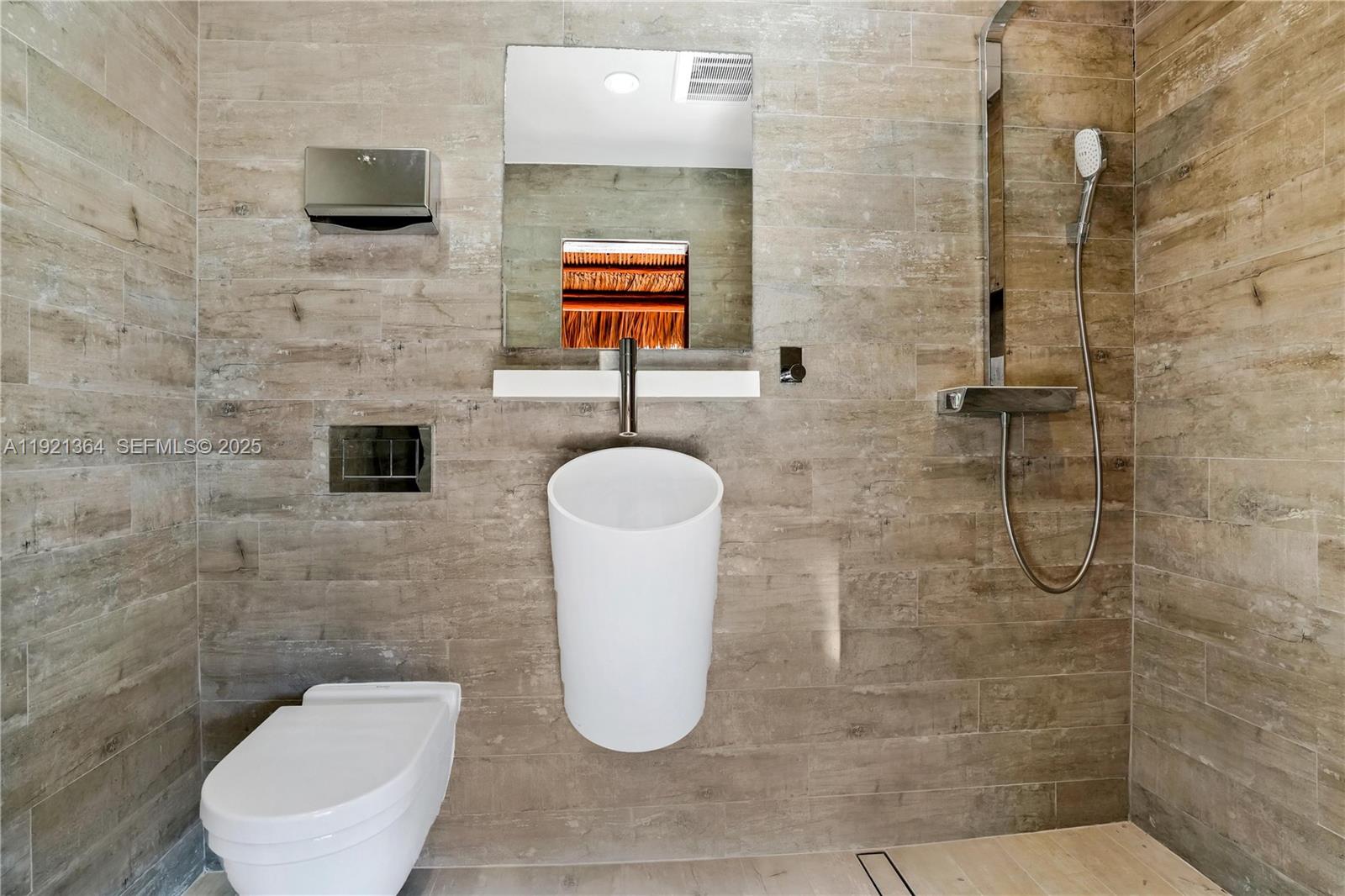 SAN SOUCI ESTATES - Residential