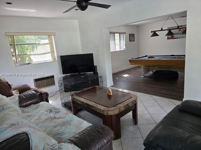 KENDALE LAKES SEC SEVEN - Residential