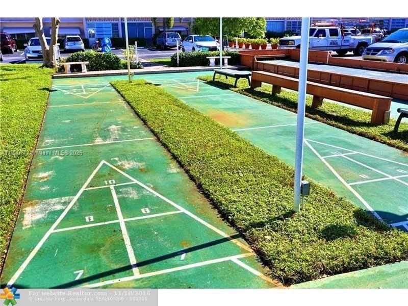 FOURTH GULFSTREAM GARDEN - Residential Lease