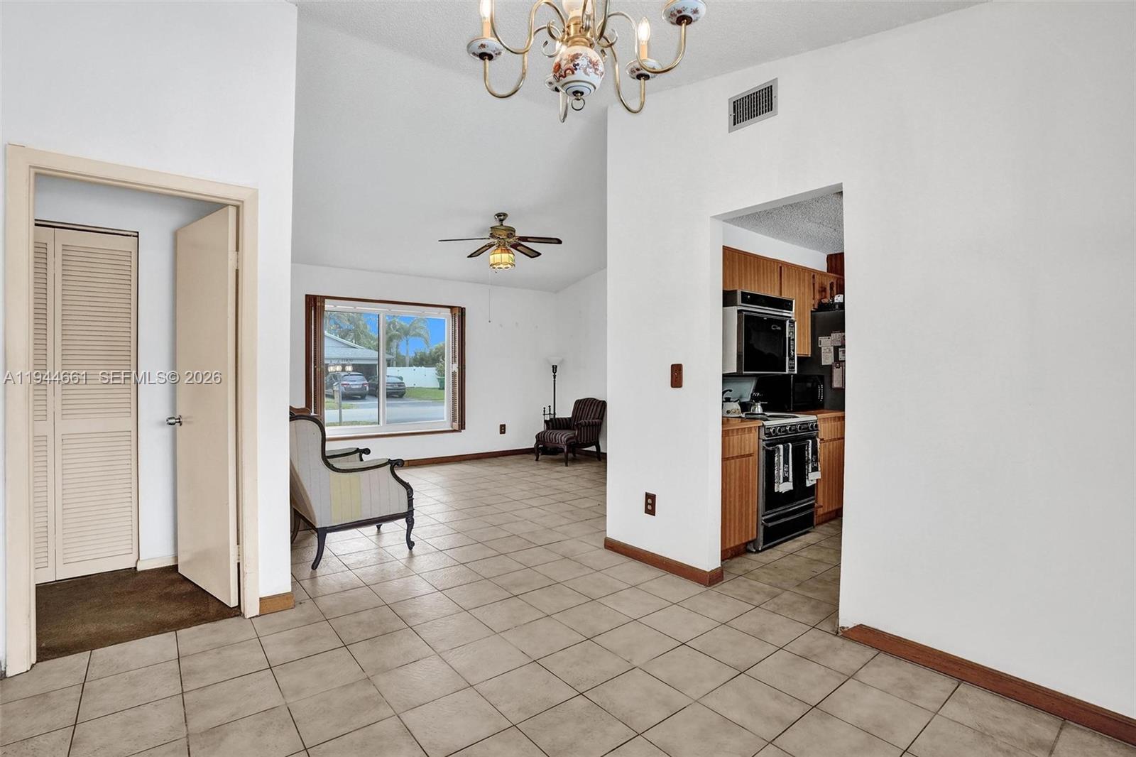 FLAMINGO GARDENS-PHASE TW - Residential