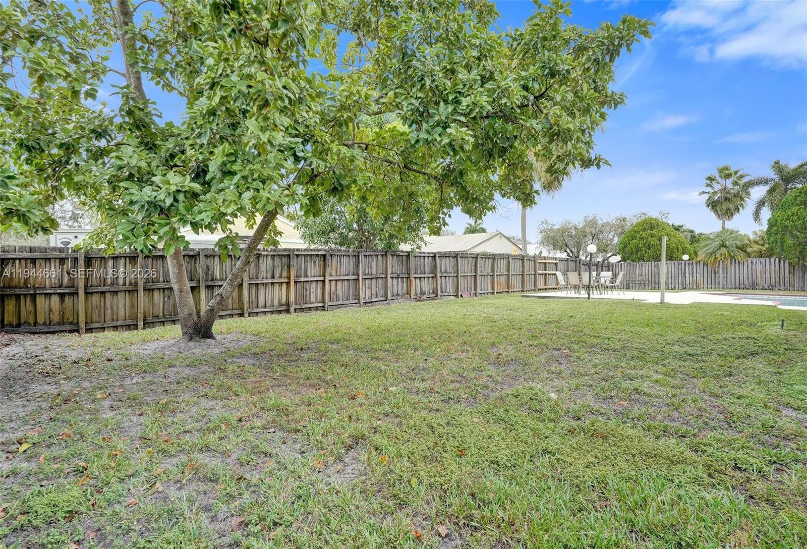 FLAMINGO GARDENS-PHASE TW - Residential