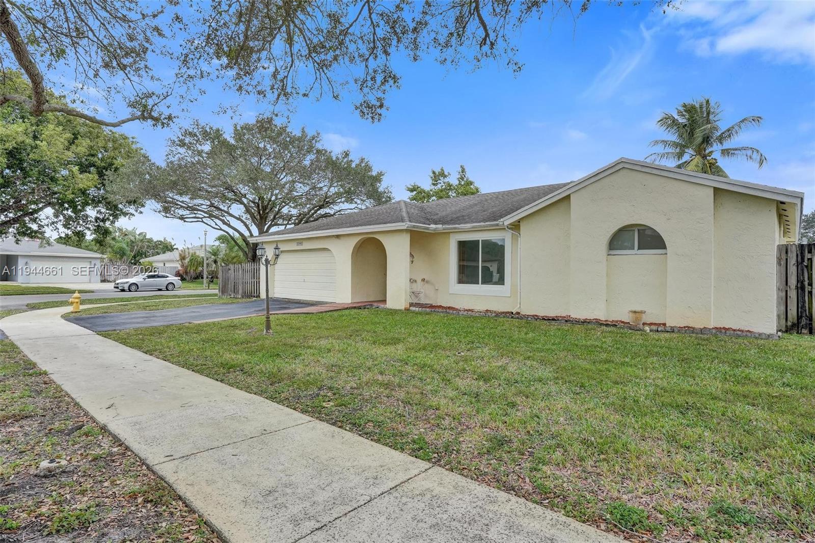 FLAMINGO GARDENS-PHASE TW - Residential