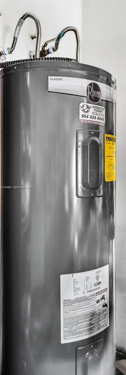 FLAMINGO GARDENS-PHASE TW - Residential