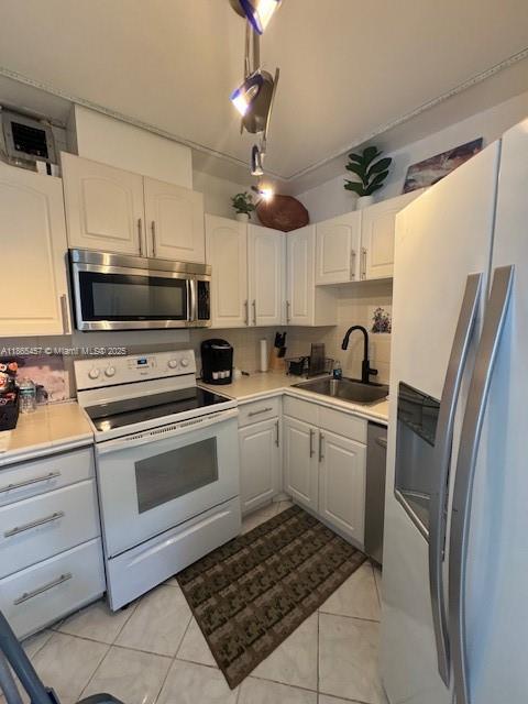 VILLAGE BY THE SEA CONDO - Residential Lease