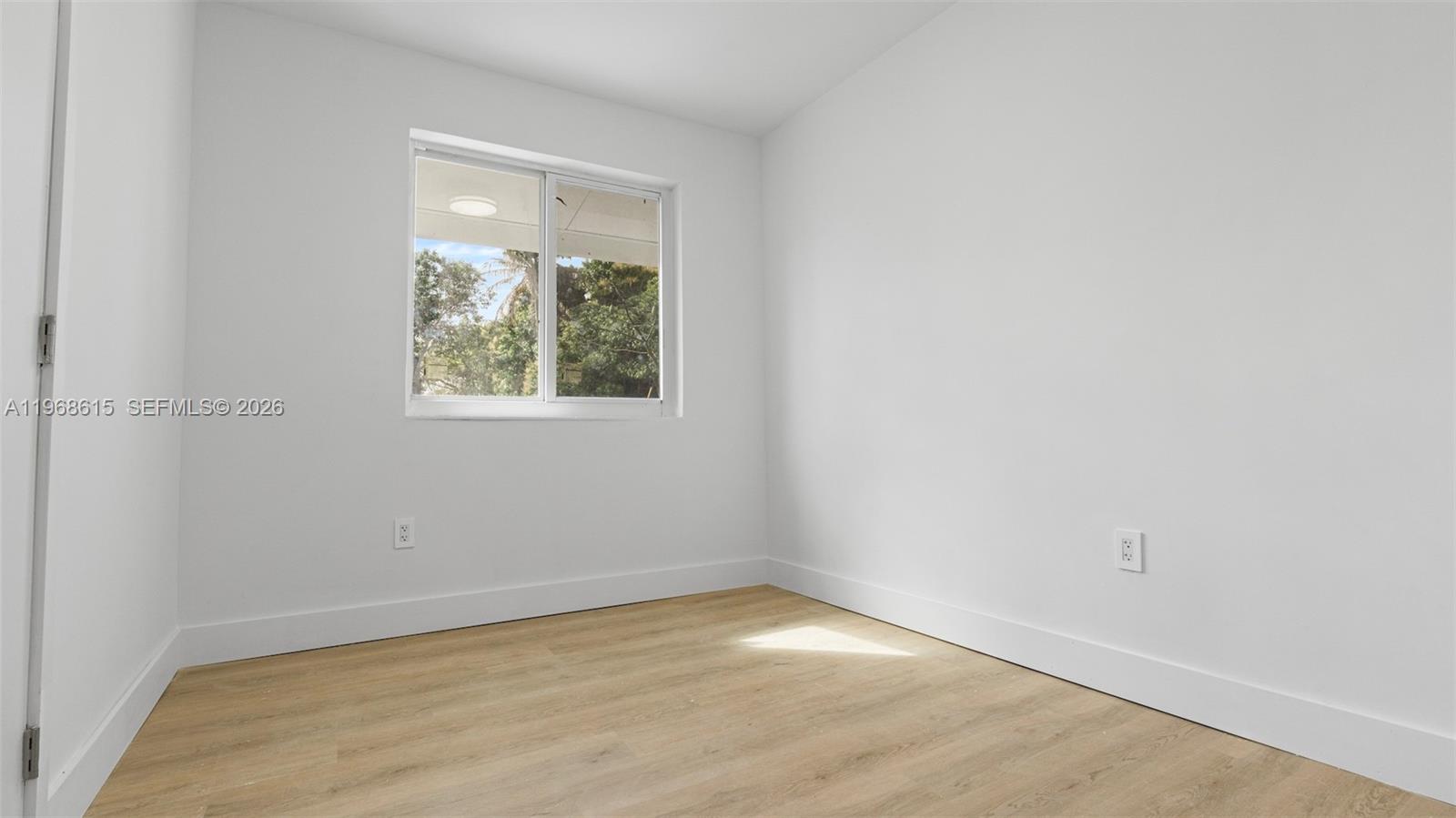 RANDALL PARK - Residential