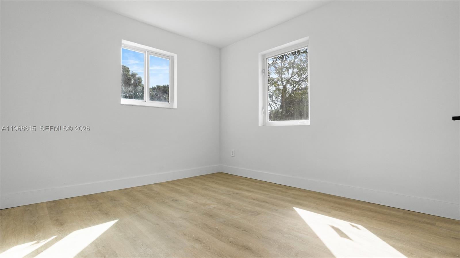 RANDALL PARK - Residential