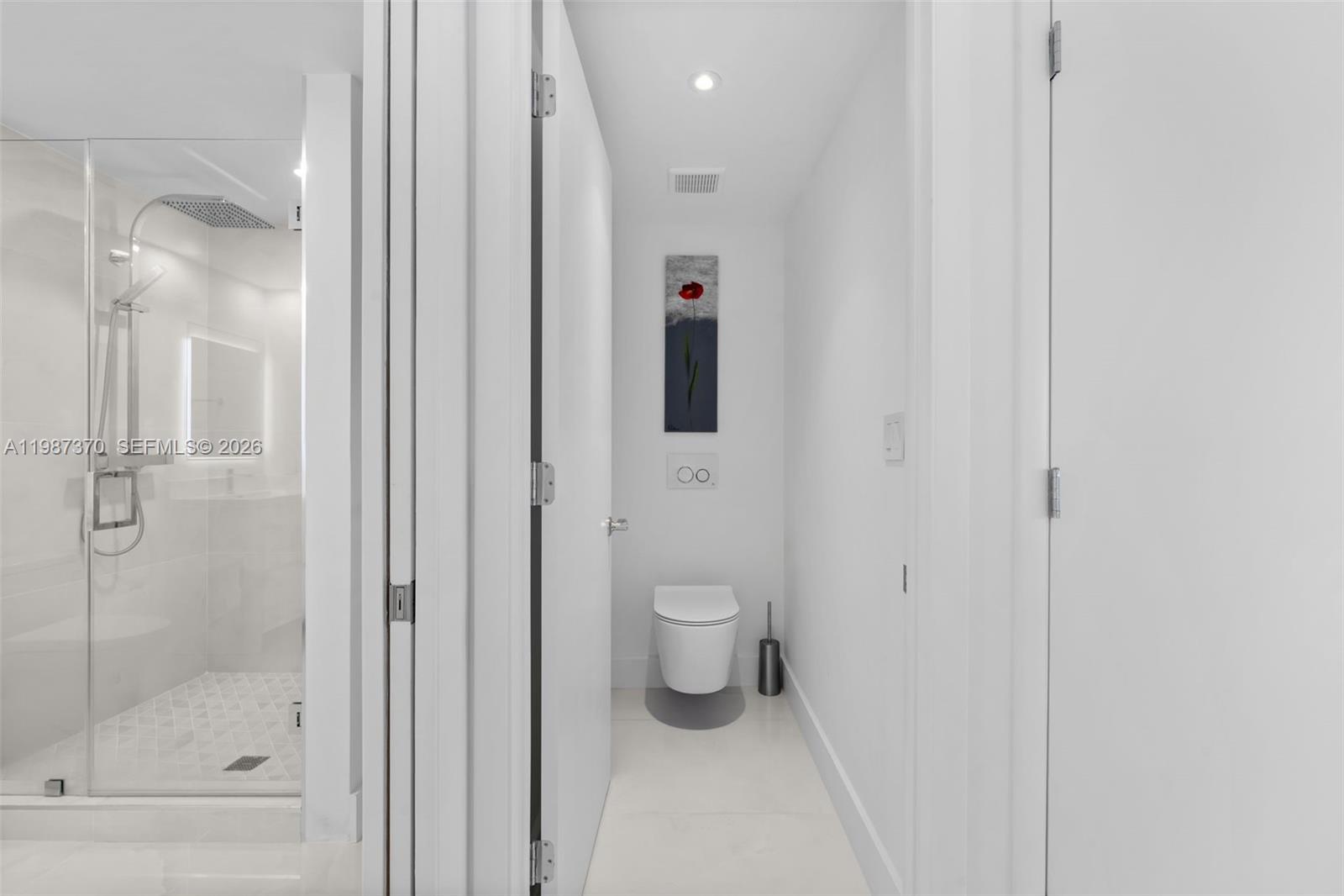 BEACH CLUB CONDO - Residential