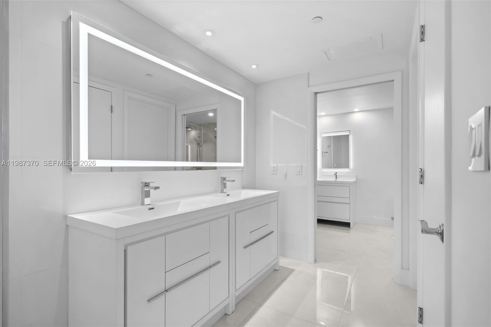 BEACH CLUB CONDO - Residential