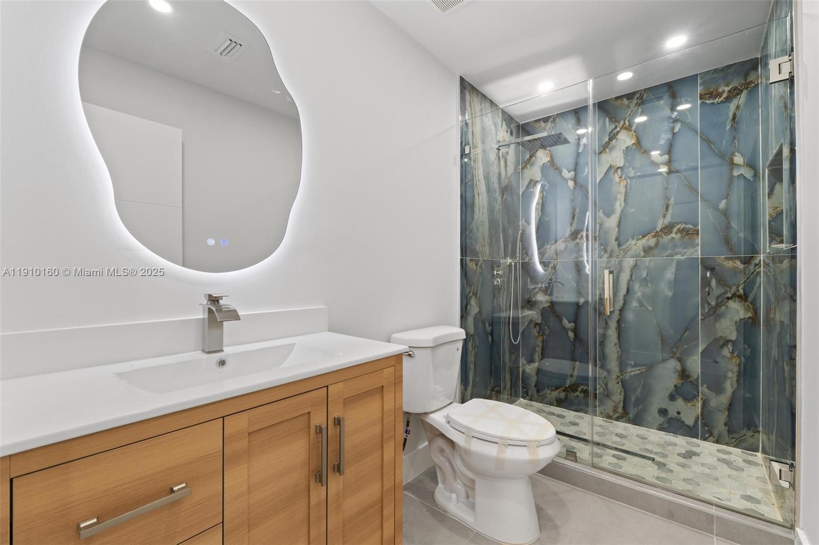 LAKE PARK SEC 2 - Residential