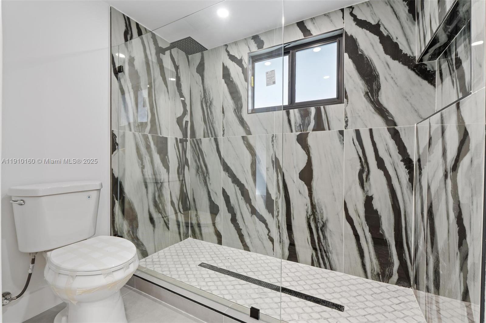 LAKE PARK SEC 2 - Residential