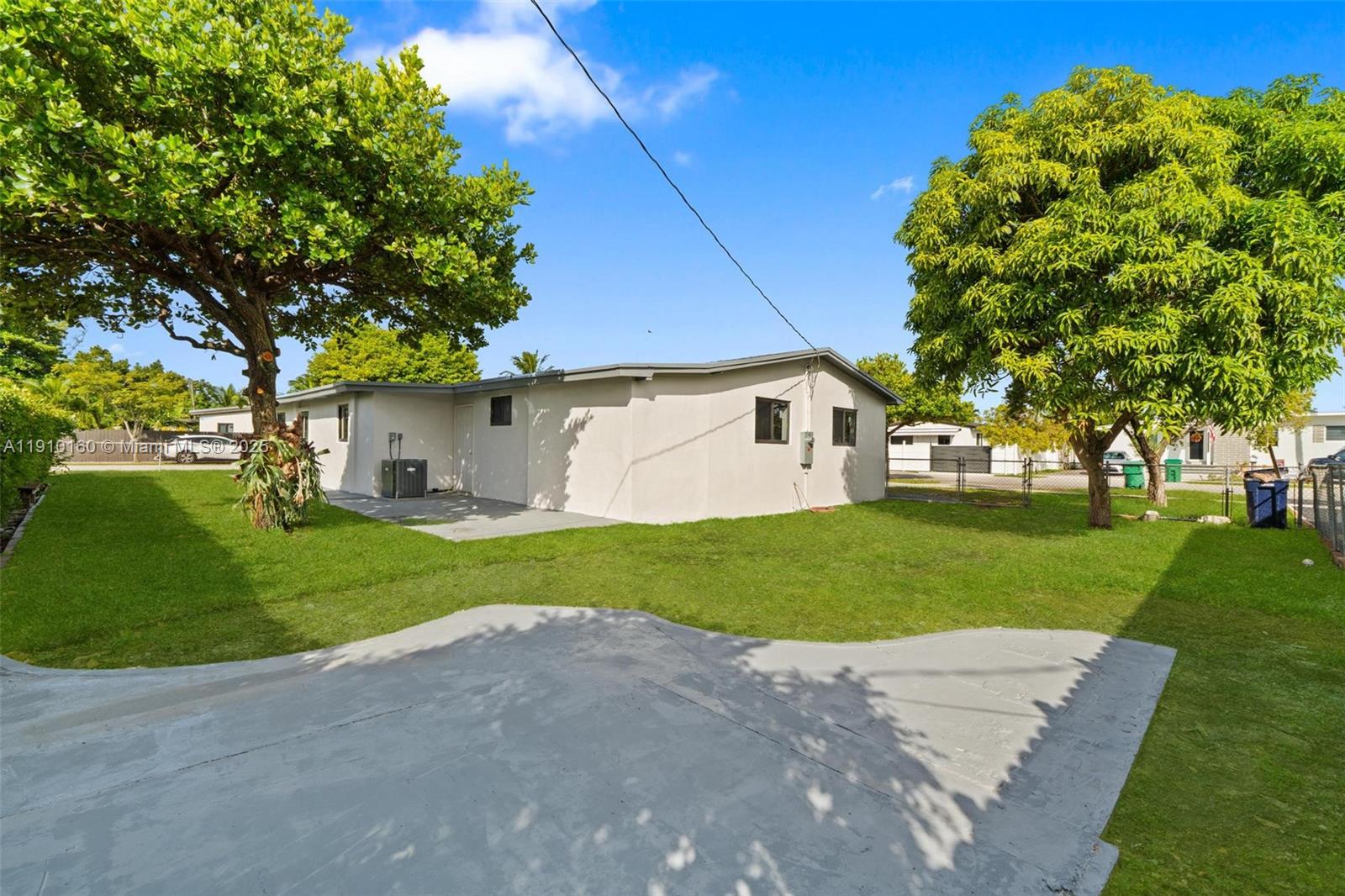 LAKE PARK SEC 2 - Residential