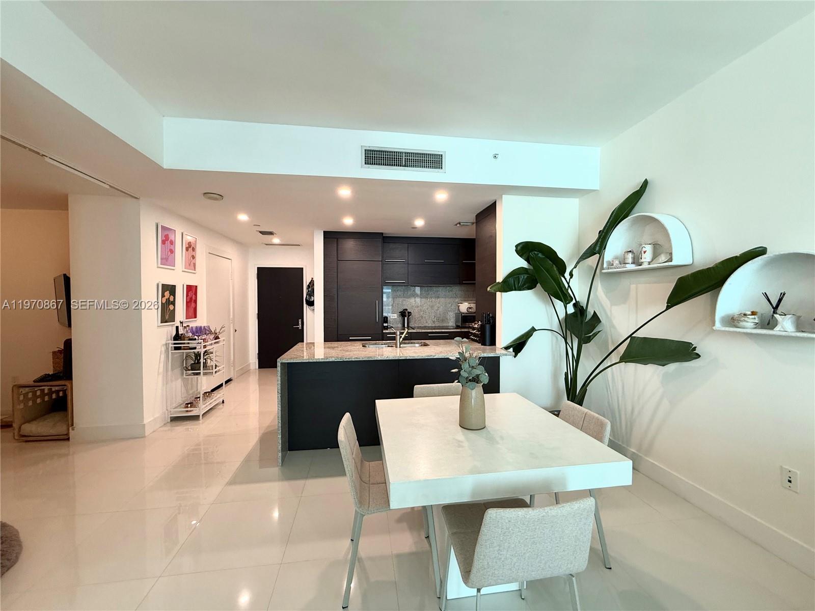 900 Biscayne Blvd 3110