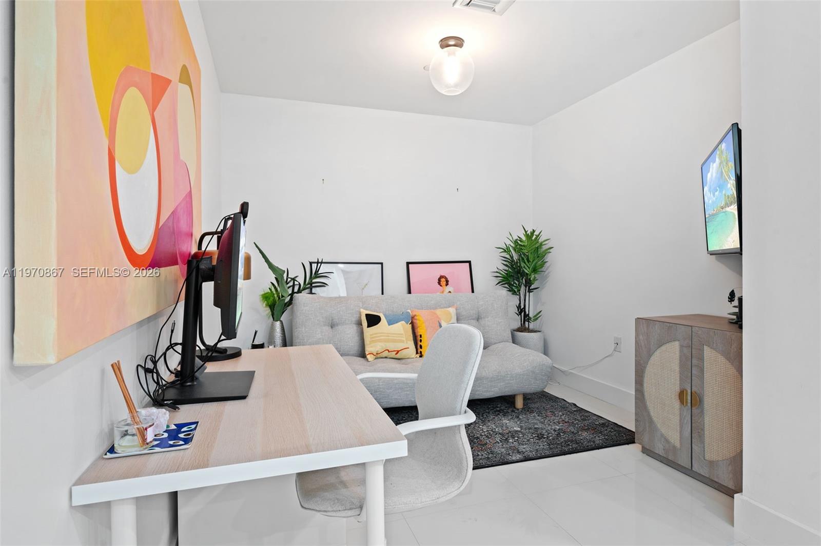 900 BISCAYNE BAY CONDO - Residential