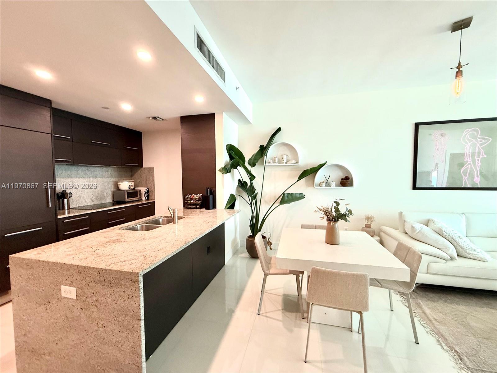 900 Biscayne Blvd 3110