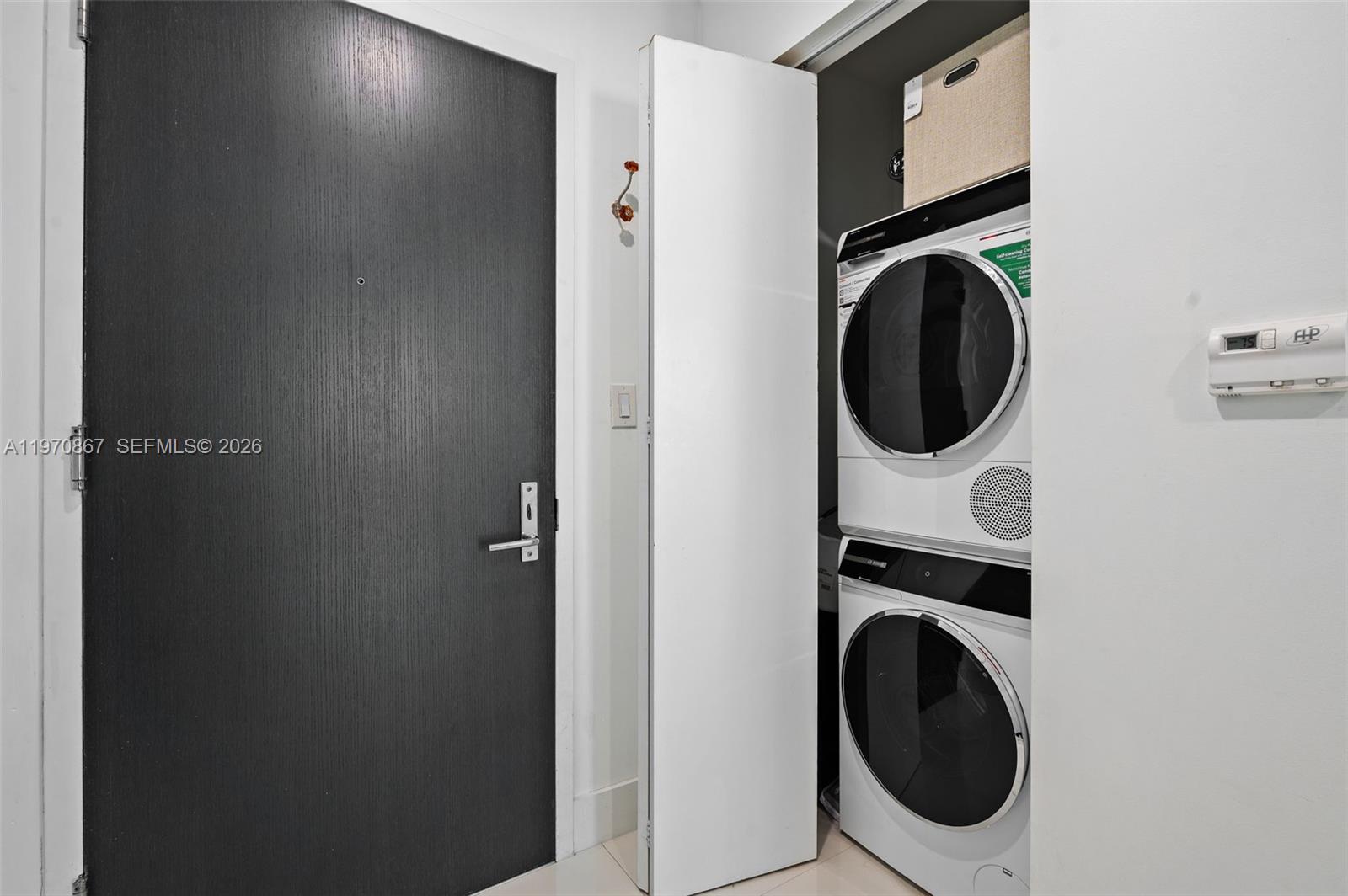 900 BISCAYNE BAY CONDO - Residential