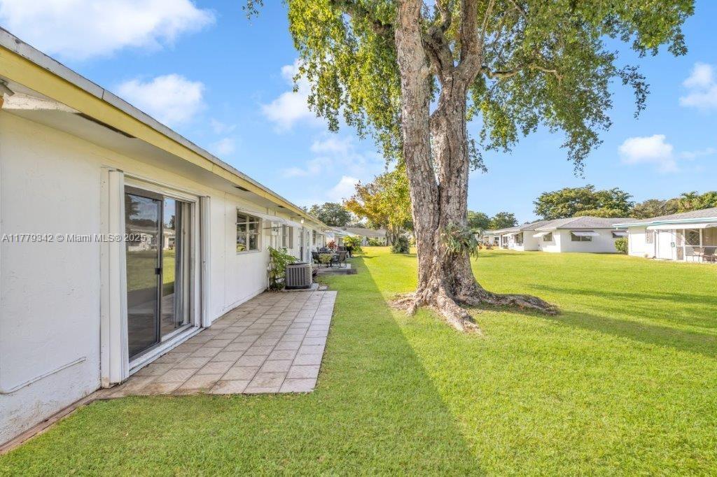 LAUDERDALE WEST CONDO NO 1 - Residential