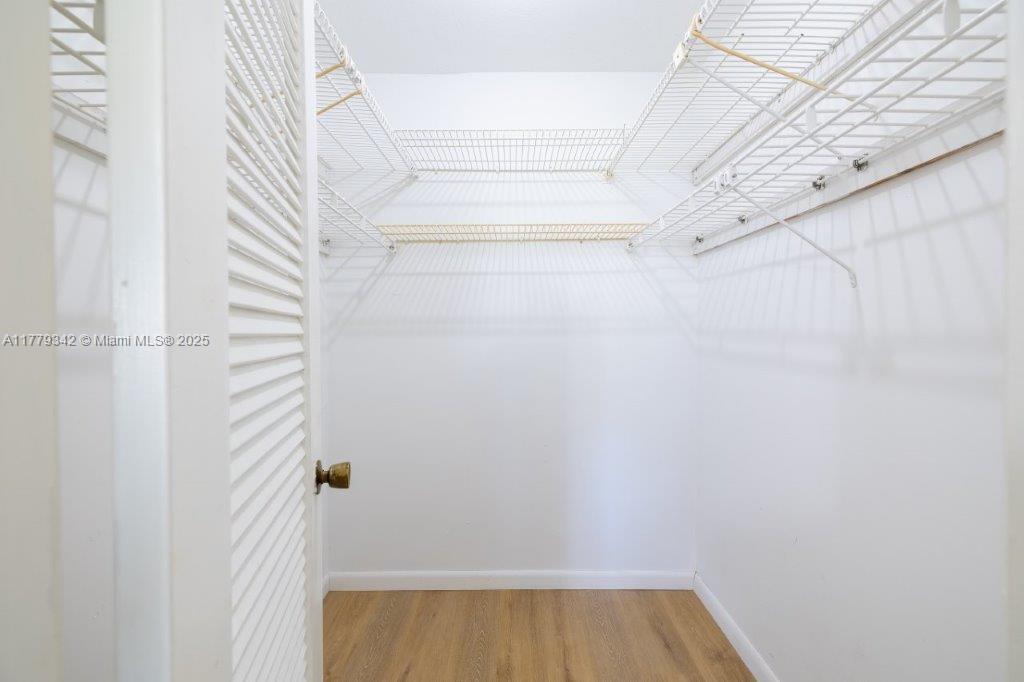 LAUDERDALE WEST CONDO NO 1 - Residential