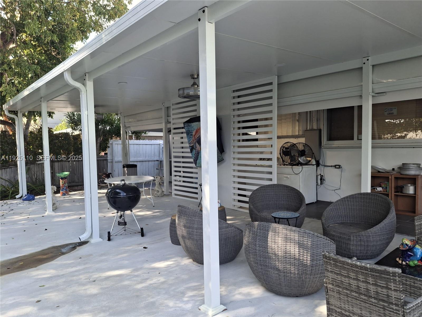 LARGO SOUND PARK - Residential