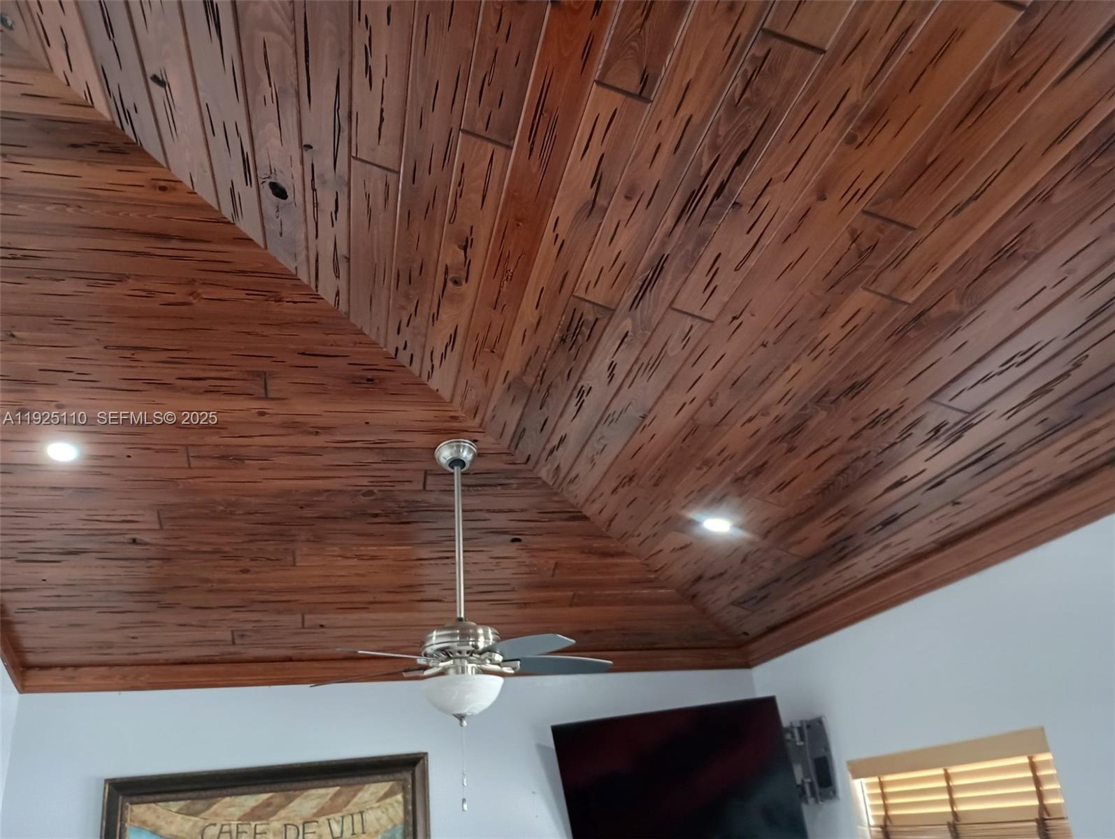 LARGO SOUND PARK - Residential