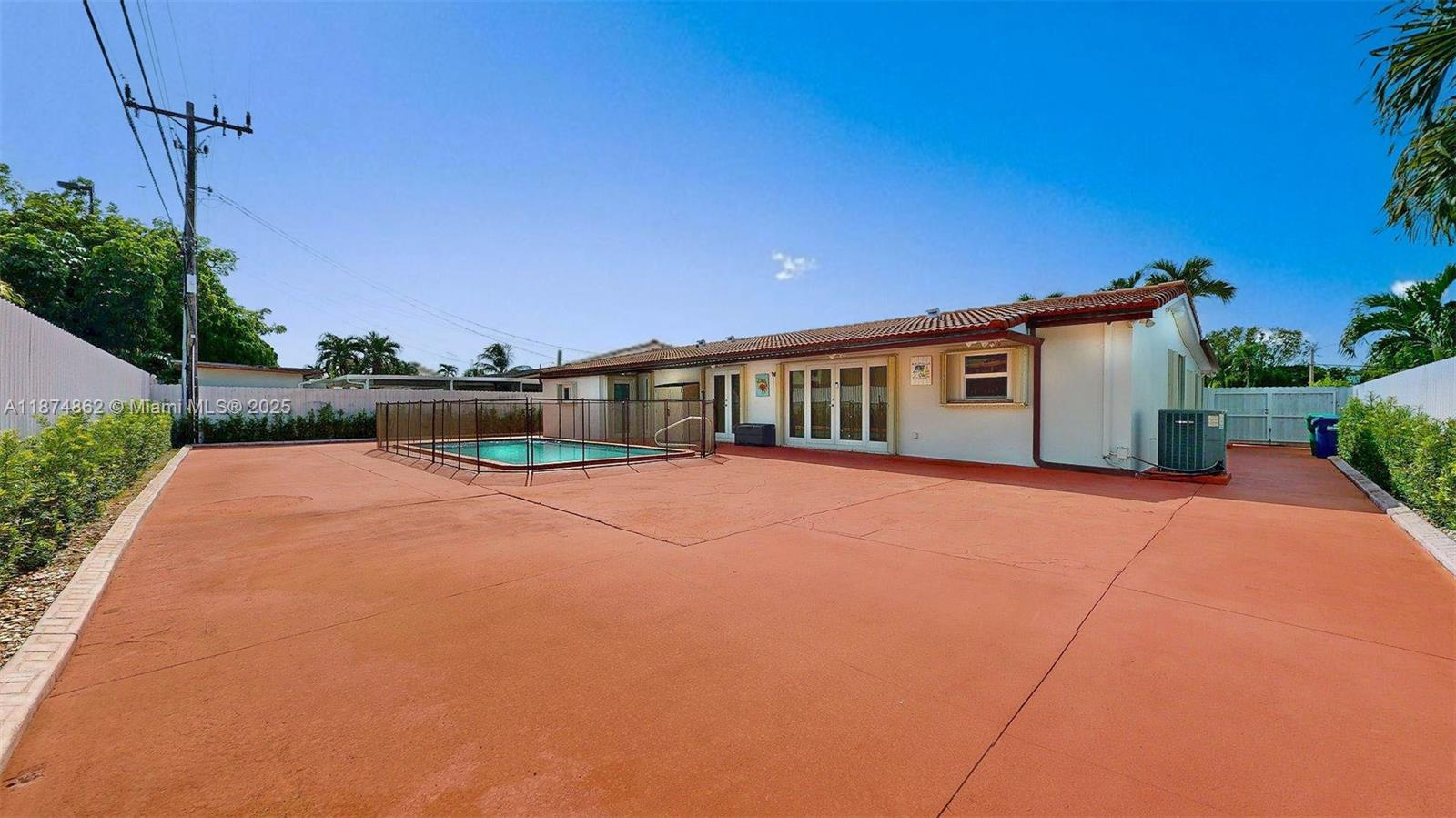 DARLINGTON MANOR - Residential