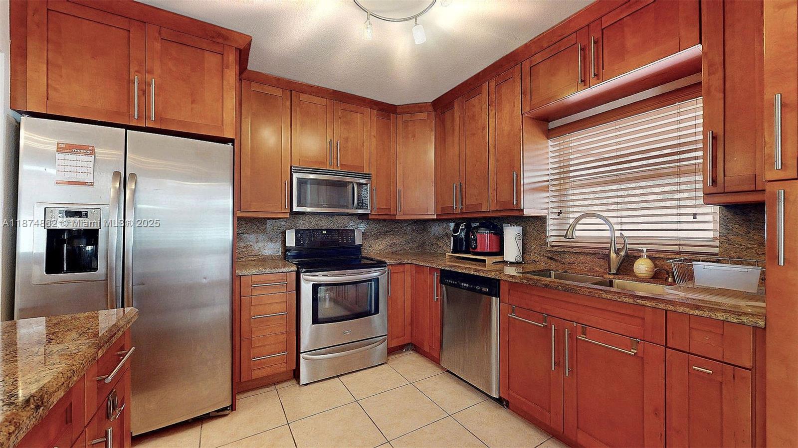 DARLINGTON MANOR - Residential