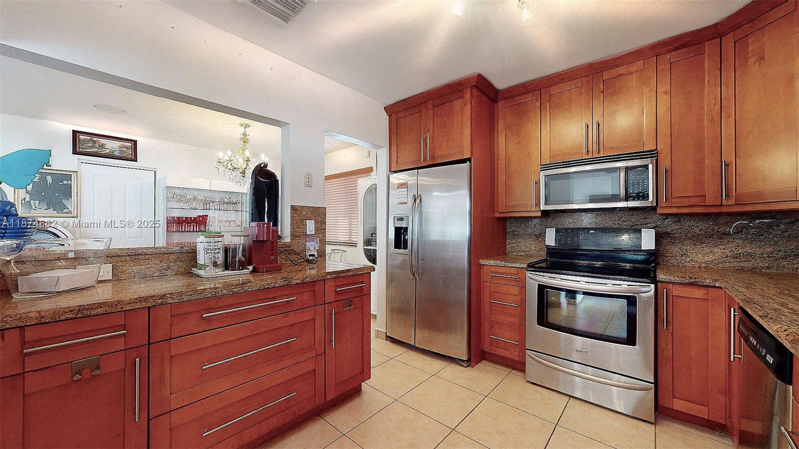 DARLINGTON MANOR - Residential