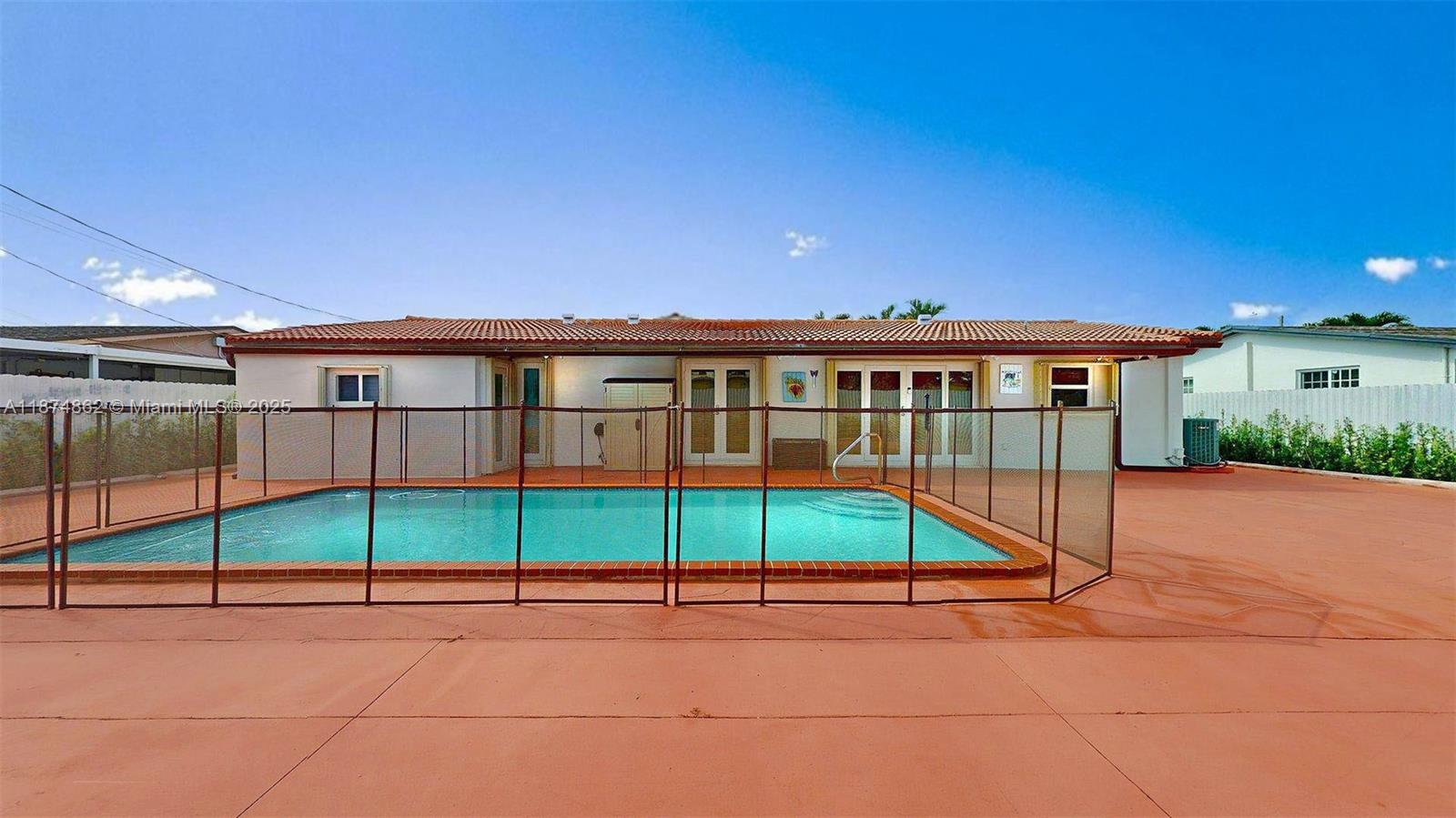 DARLINGTON MANOR - Residential