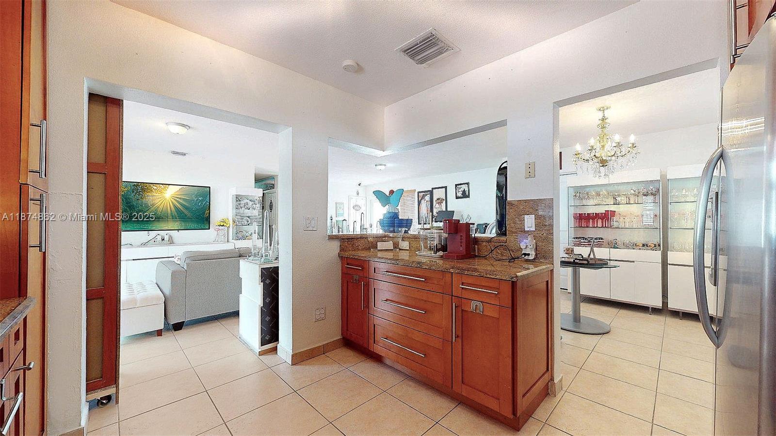 DARLINGTON MANOR - Residential