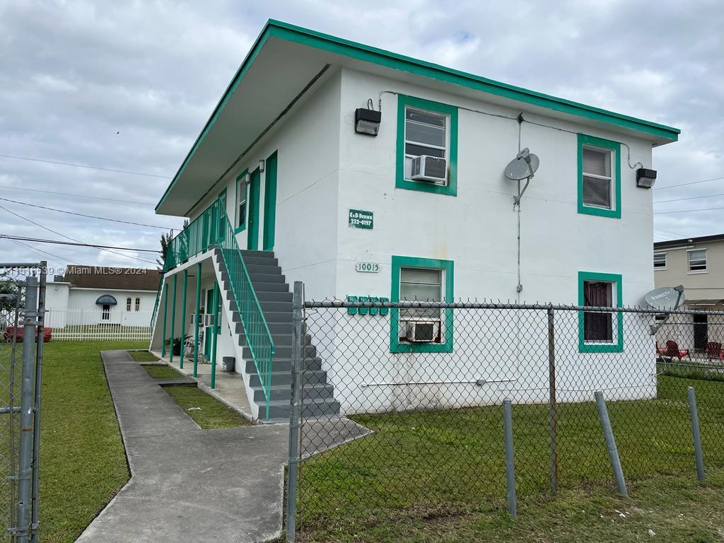 Rental Property at 10015 Sw 170th Ter Ter, Miami, Broward County, Florida -  - $900,000 MO.