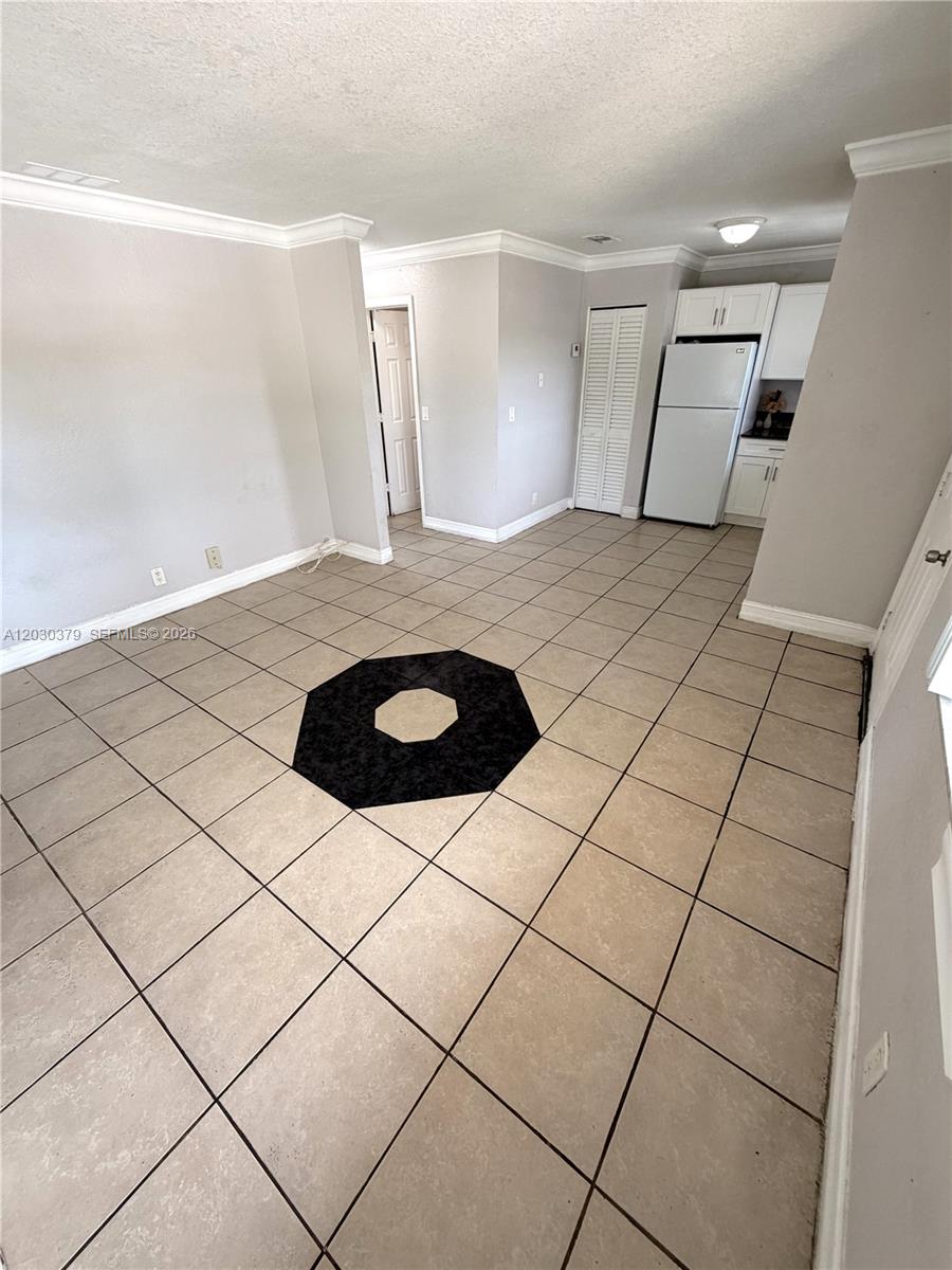 Photo of 412 S Lakeside Dr #223, Margate, FL 33063 (MLS # A12030379)