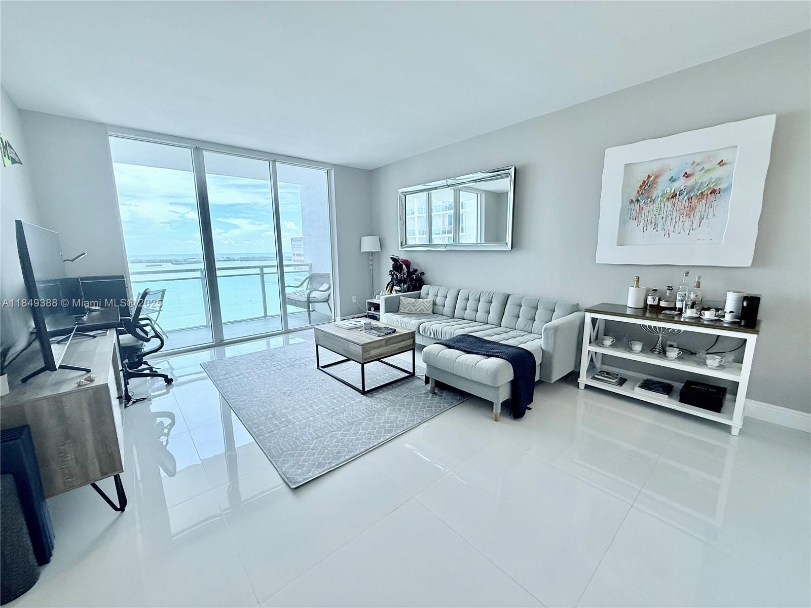 951 Brickell Ave 3402