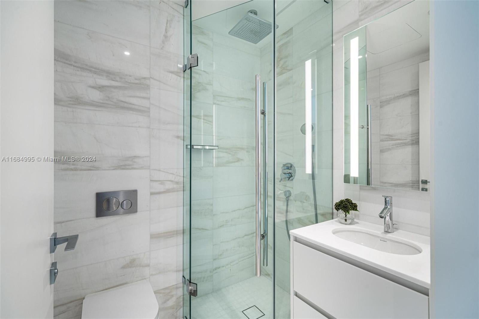 Aston Martin Residences - Residential