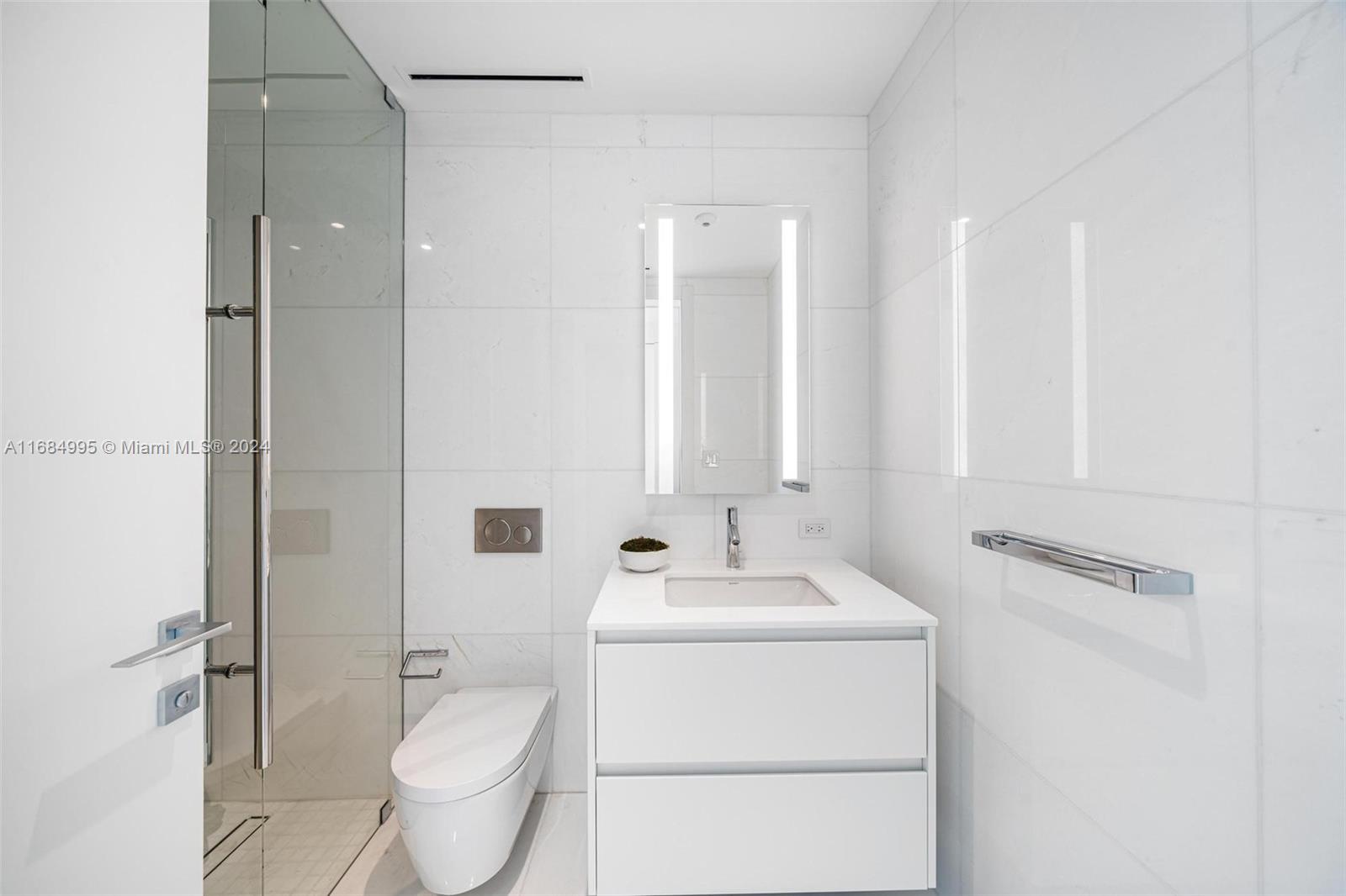 Aston Martin Residences - Residential