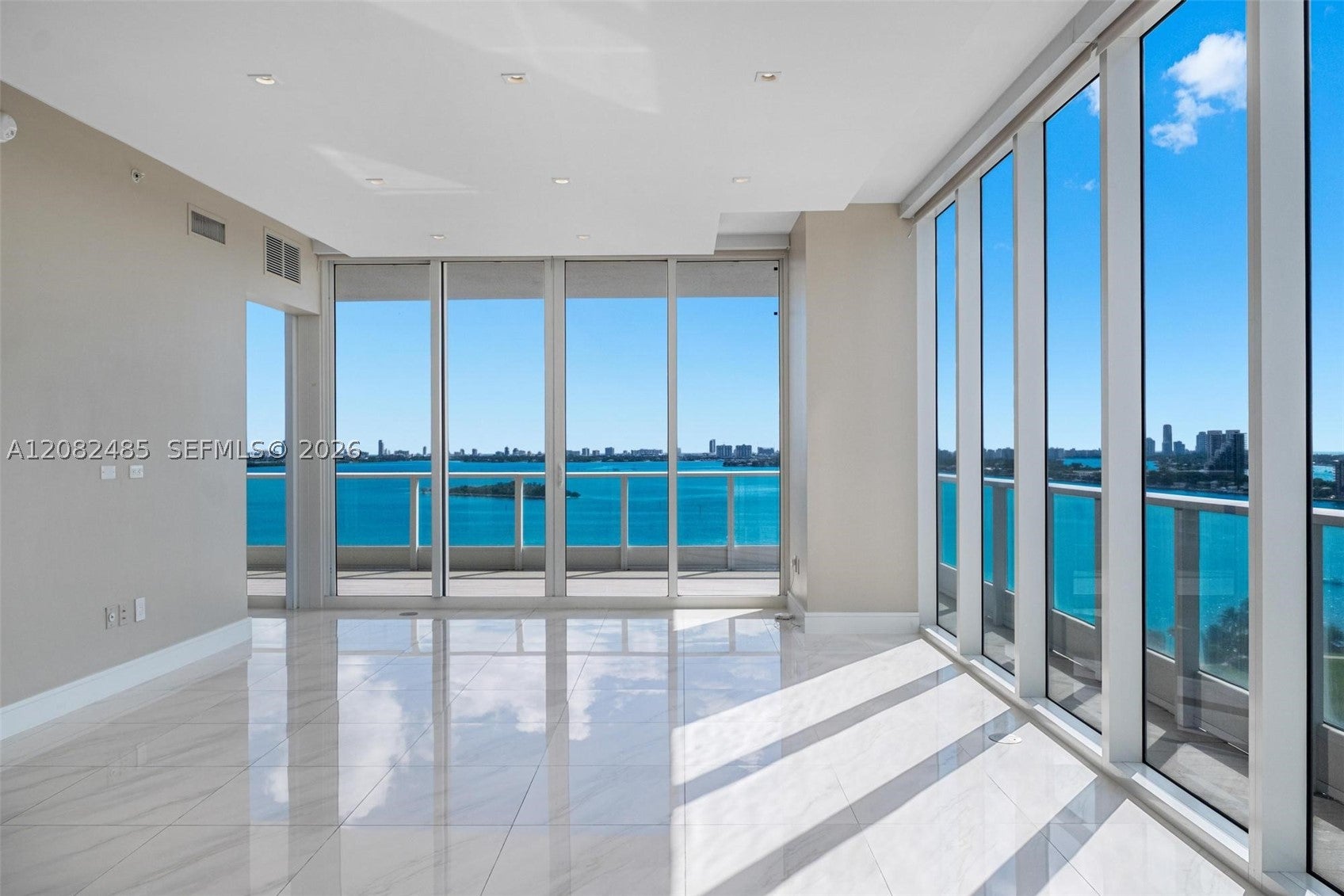 2020 N Bayshore Dr 1710