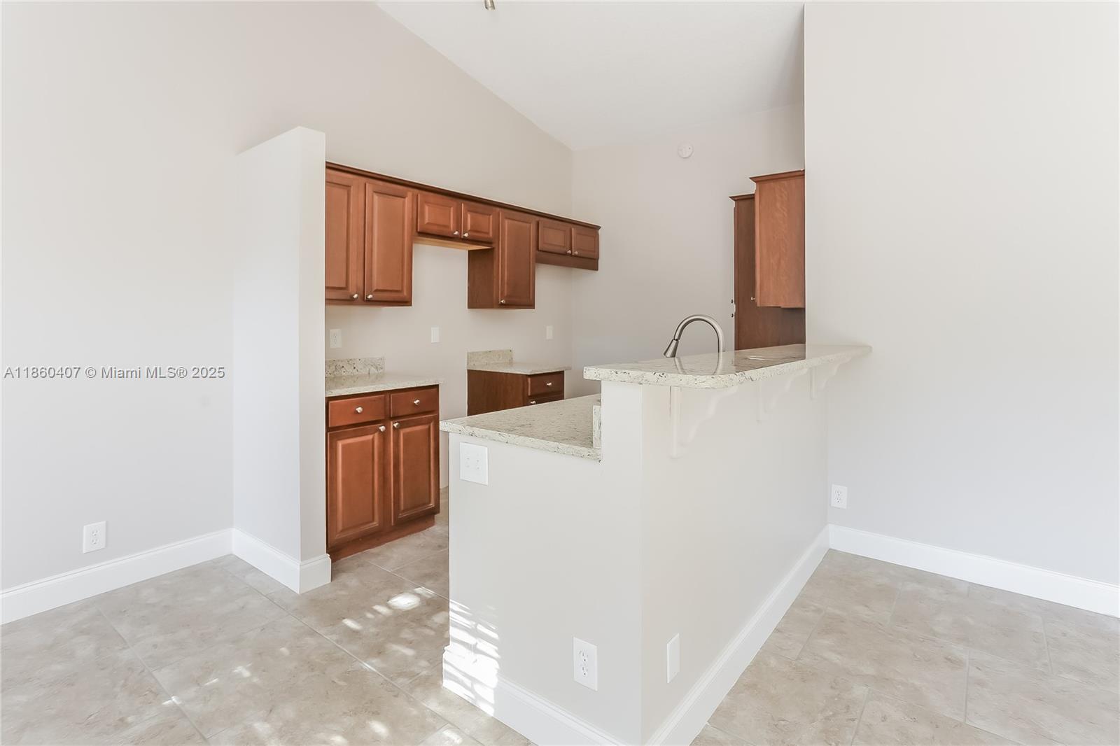 WATERWAY COVE OF WELLINGT - Residential Lease