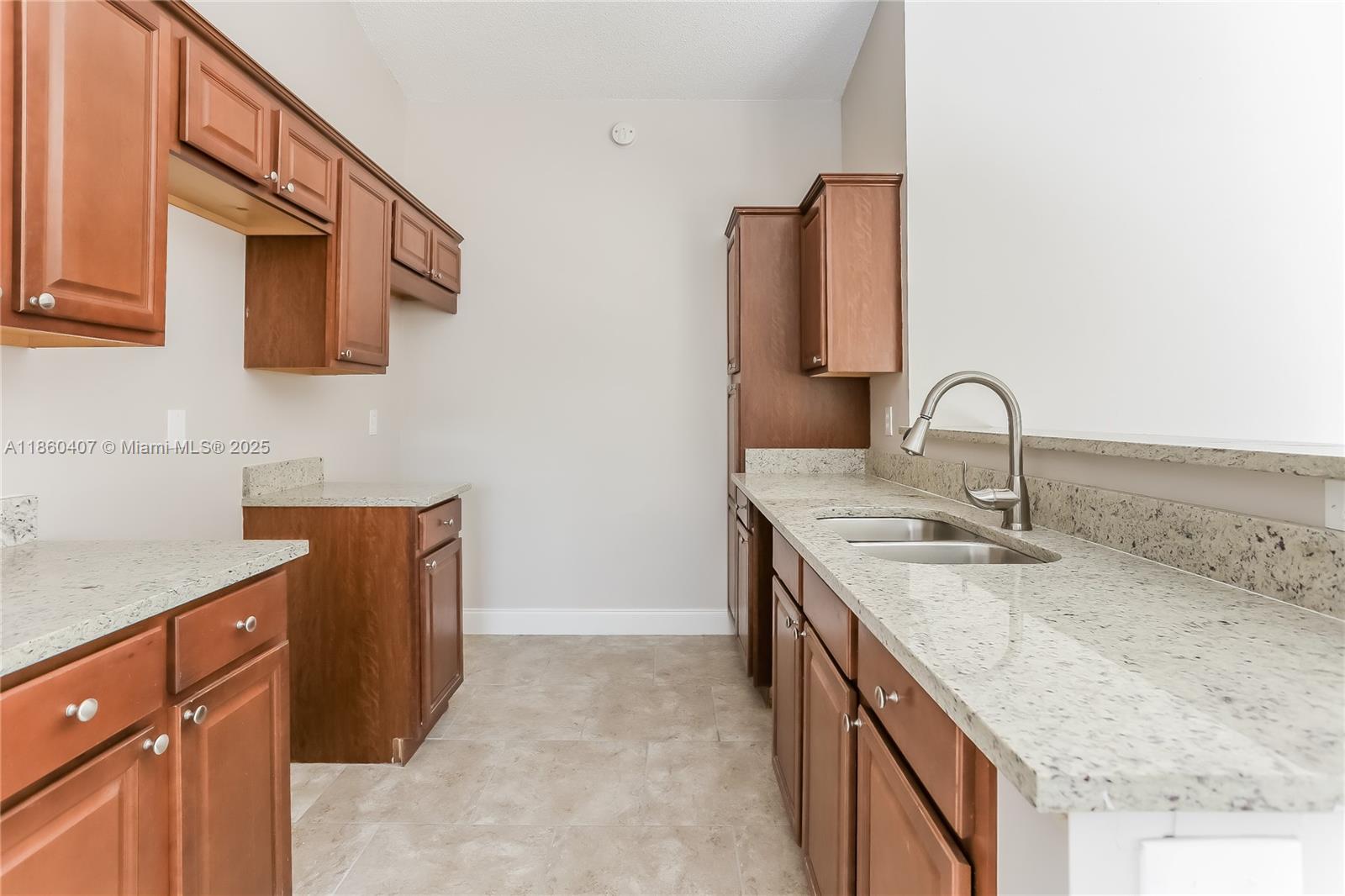 WATERWAY COVE OF WELLINGT - Residential Lease