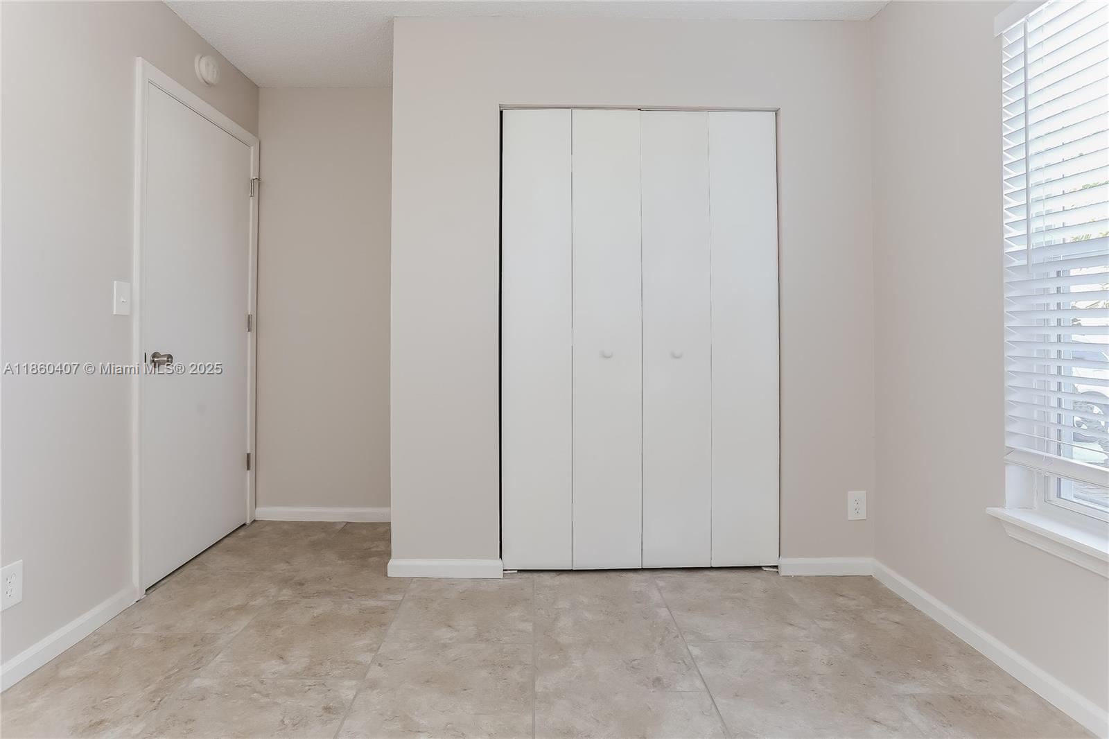 WATERWAY COVE OF WELLINGT - Residential Lease