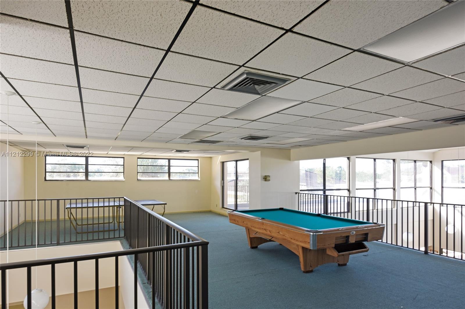 JACARANDA HEIGHTS CONDO - Residential