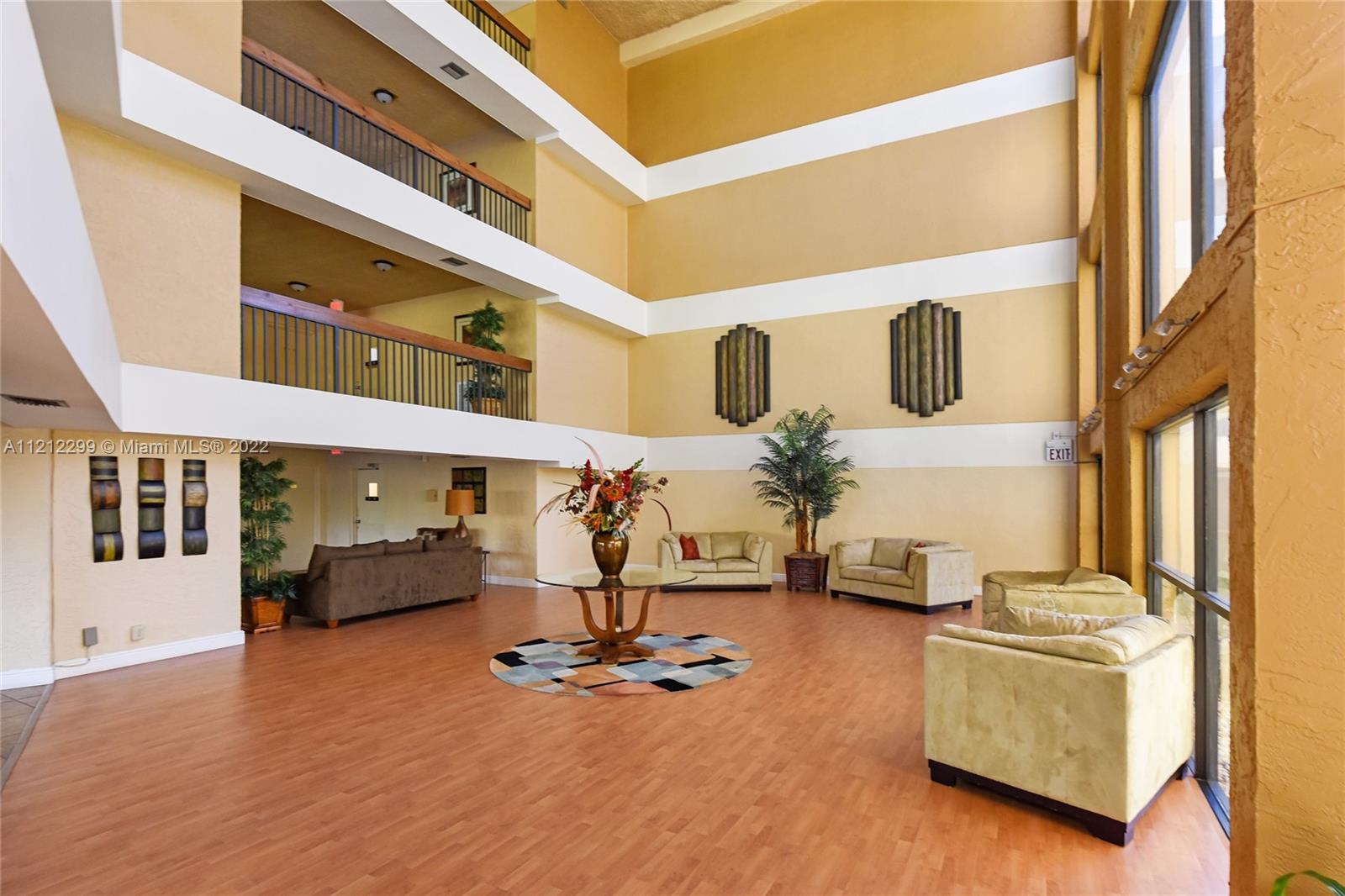 JACARANDA HEIGHTS CONDO - Residential