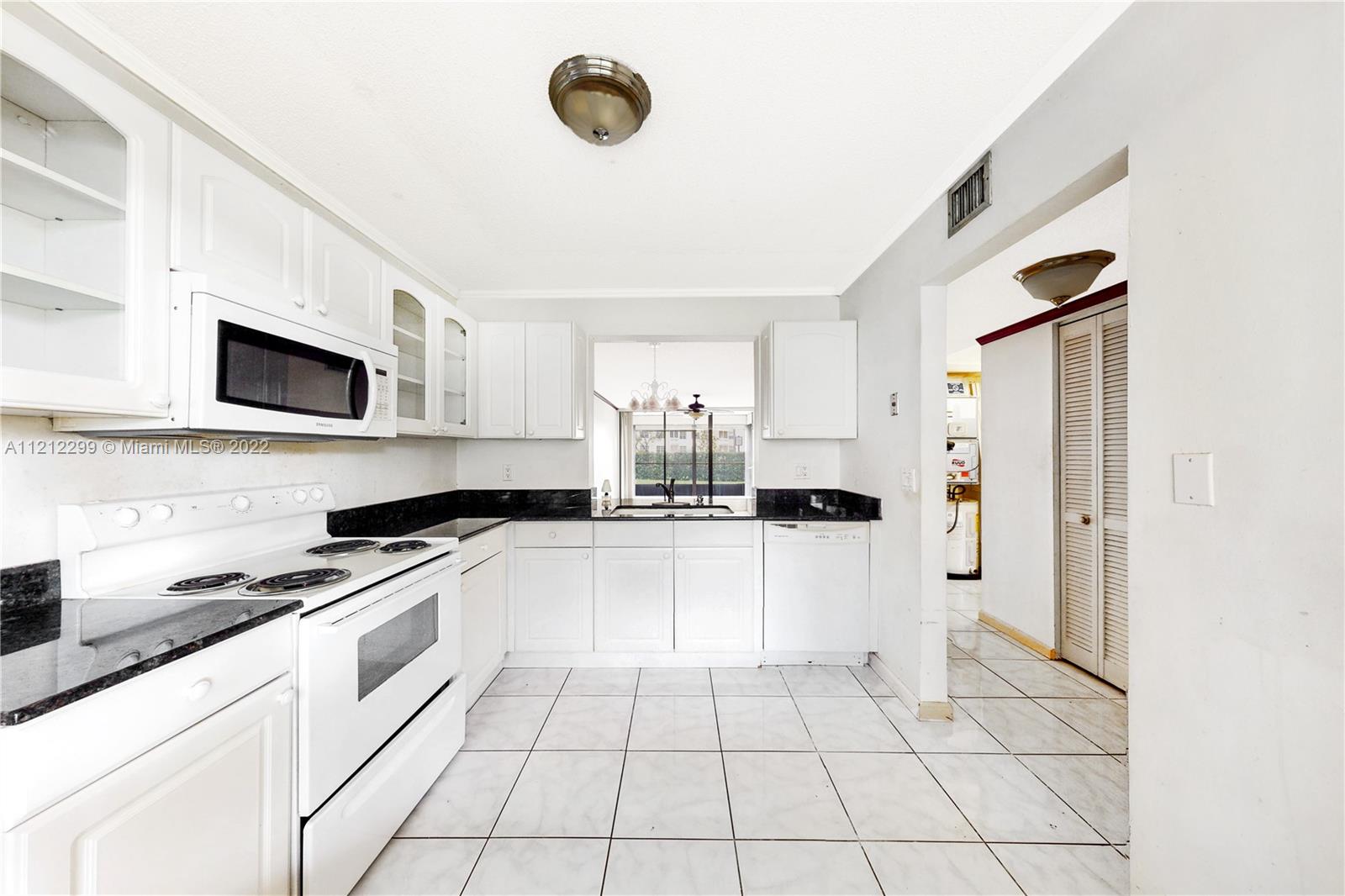 JACARANDA HEIGHTS CONDO - Residential