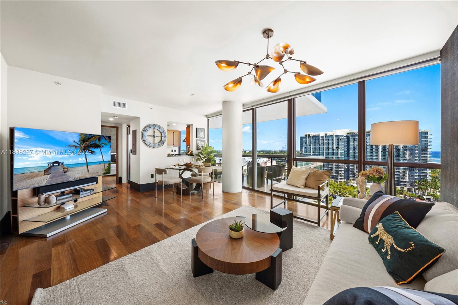 101 20 1905, Miami Beach, FL, 33139/$2,300,000 3 101 20 1905